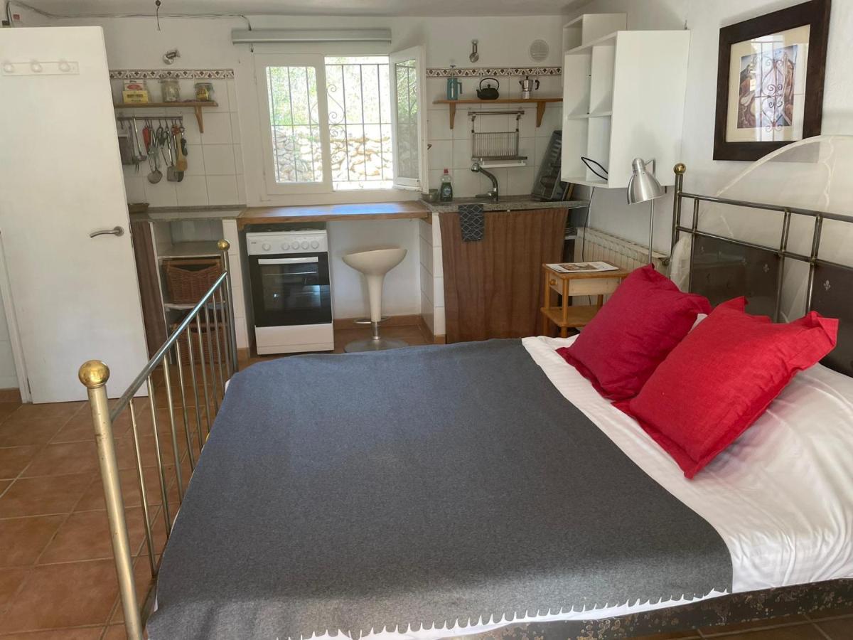 Retreat Studio Santa Eularia des Riu Dış mekan fotoğraf
