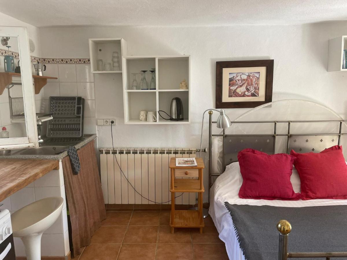 Retreat Studio Santa Eularia des Riu Dış mekan fotoğraf